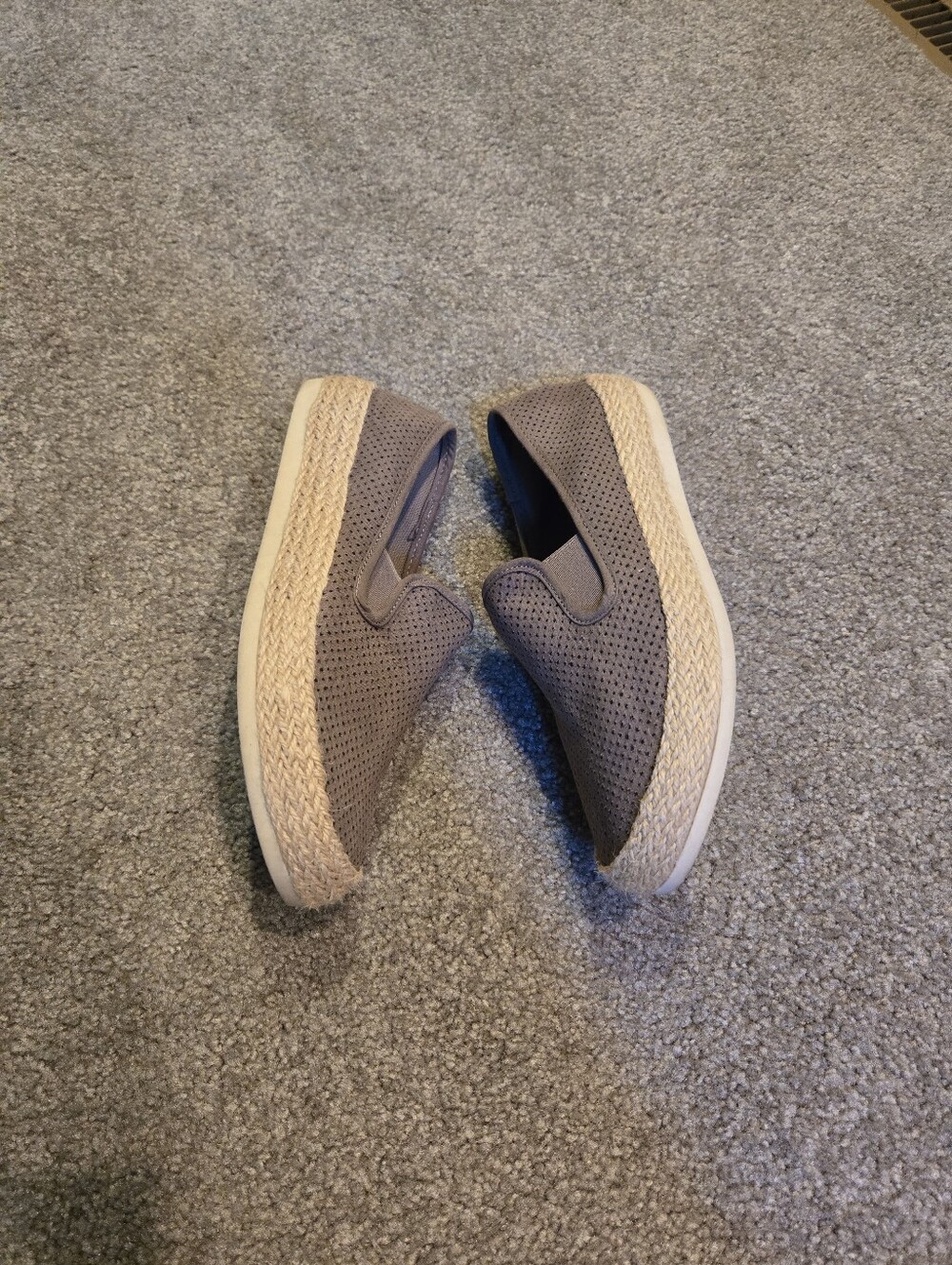 Esprit Women's Taupe Perforated Slip-On Espadrilles 8m - Picture 2 of 5